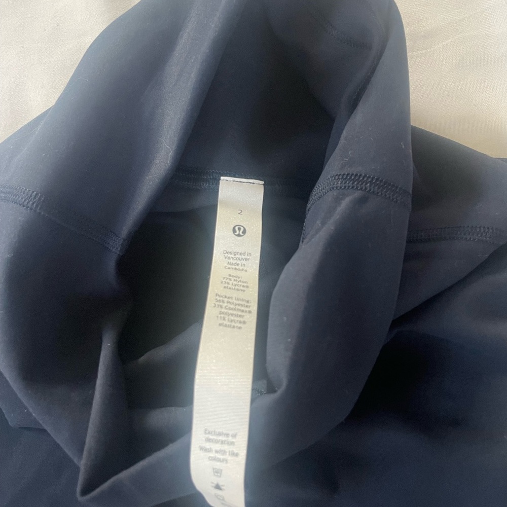 Never worn lululemon boxer shorts